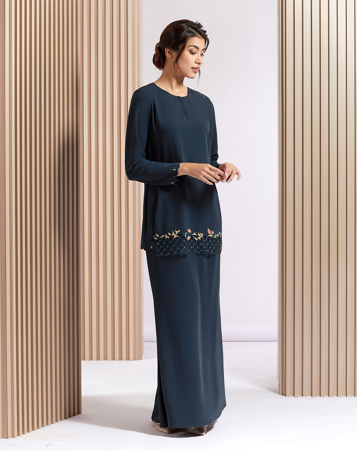 Ariani Online Ariani Galeri Ariani RTW Ariani Luxe Online Shawl Modern Blouse Baju Kurung Malaysia Kurung Malaysia Online Clothing KALEELA BAJU KURUNG